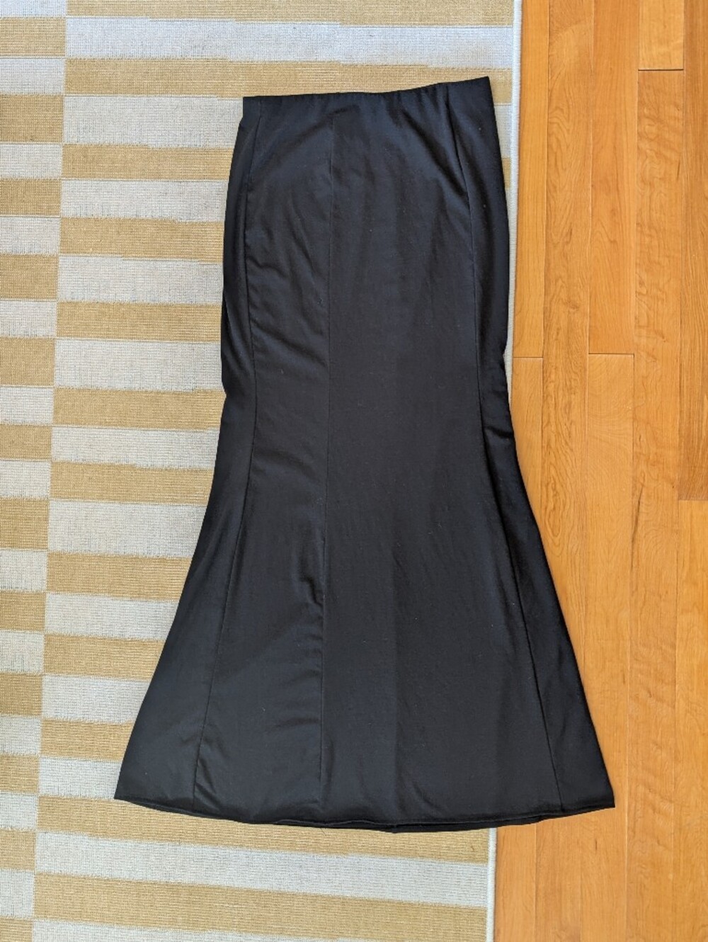 NWT H&M Black Mermaid Midi Skirt